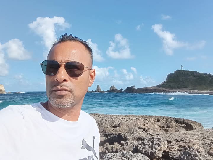Profil de Manoe